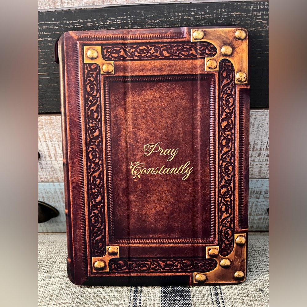 iPad Air 4th/5th Gen Flip Case Magnetic Close “Old Leather Book” Pray Constantly